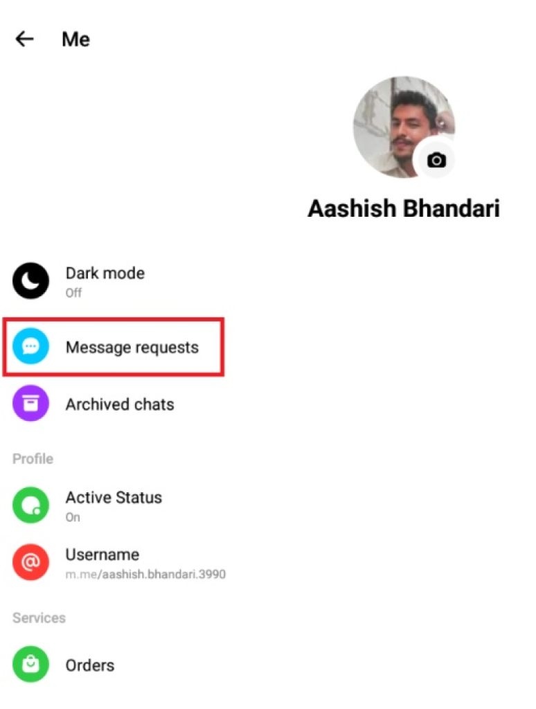 Message request to view unread messages on a smartphone